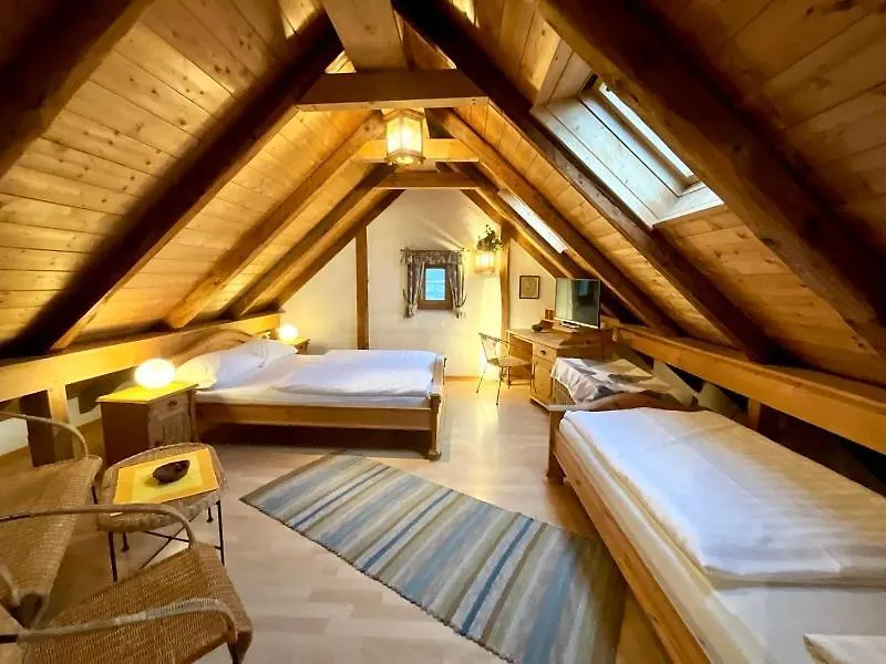 Landhotel Schwaerzhof Kulmbach Guest house